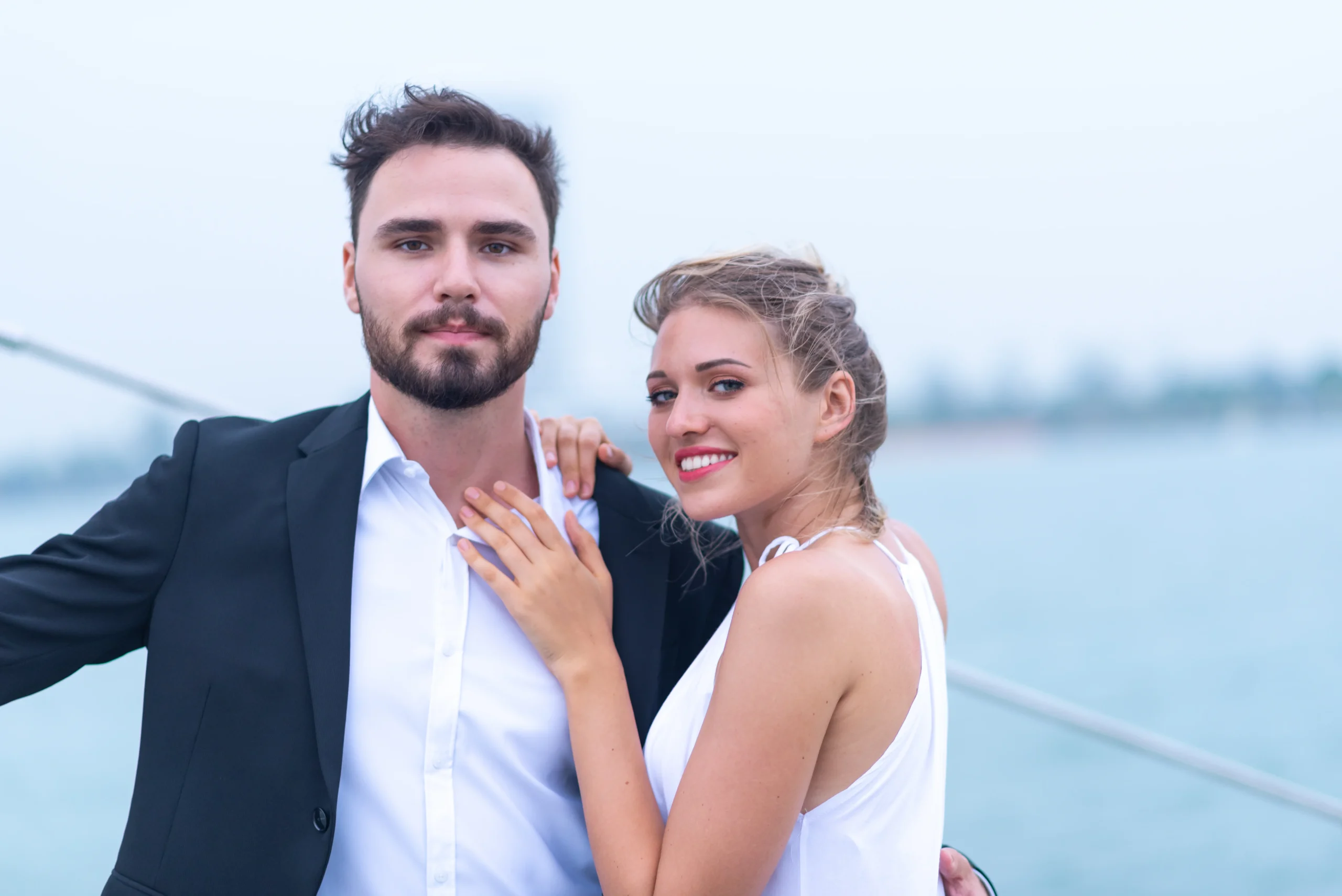 Teknede Nişanda Ne Giyilir? 2 tenknede nisan icin giyim scaled